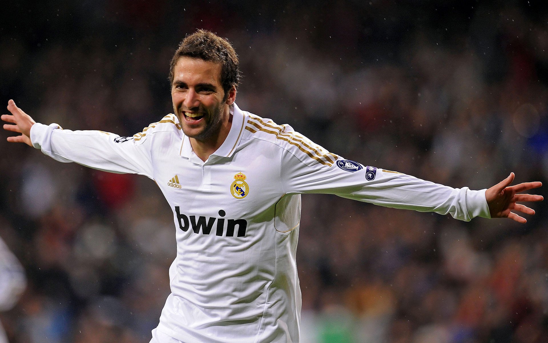 欧冠皇马VS利物浦：轮换5大主力贝林厄姆领衔两大失意悍将出击，欧冠皇马vs利物浦比分预测