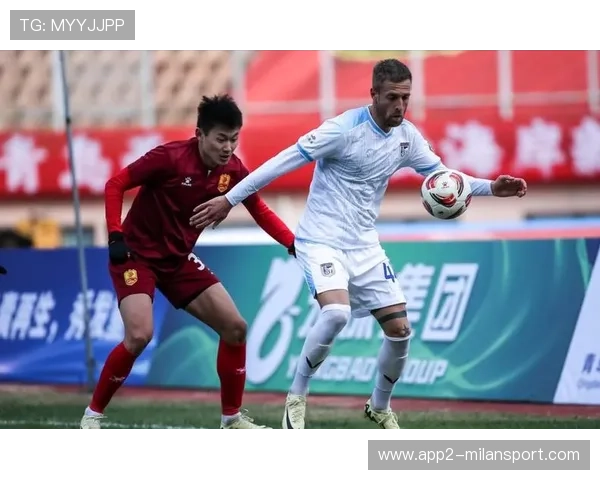 大连英博王禹前场渗透助攻射门，助力球队突破困境